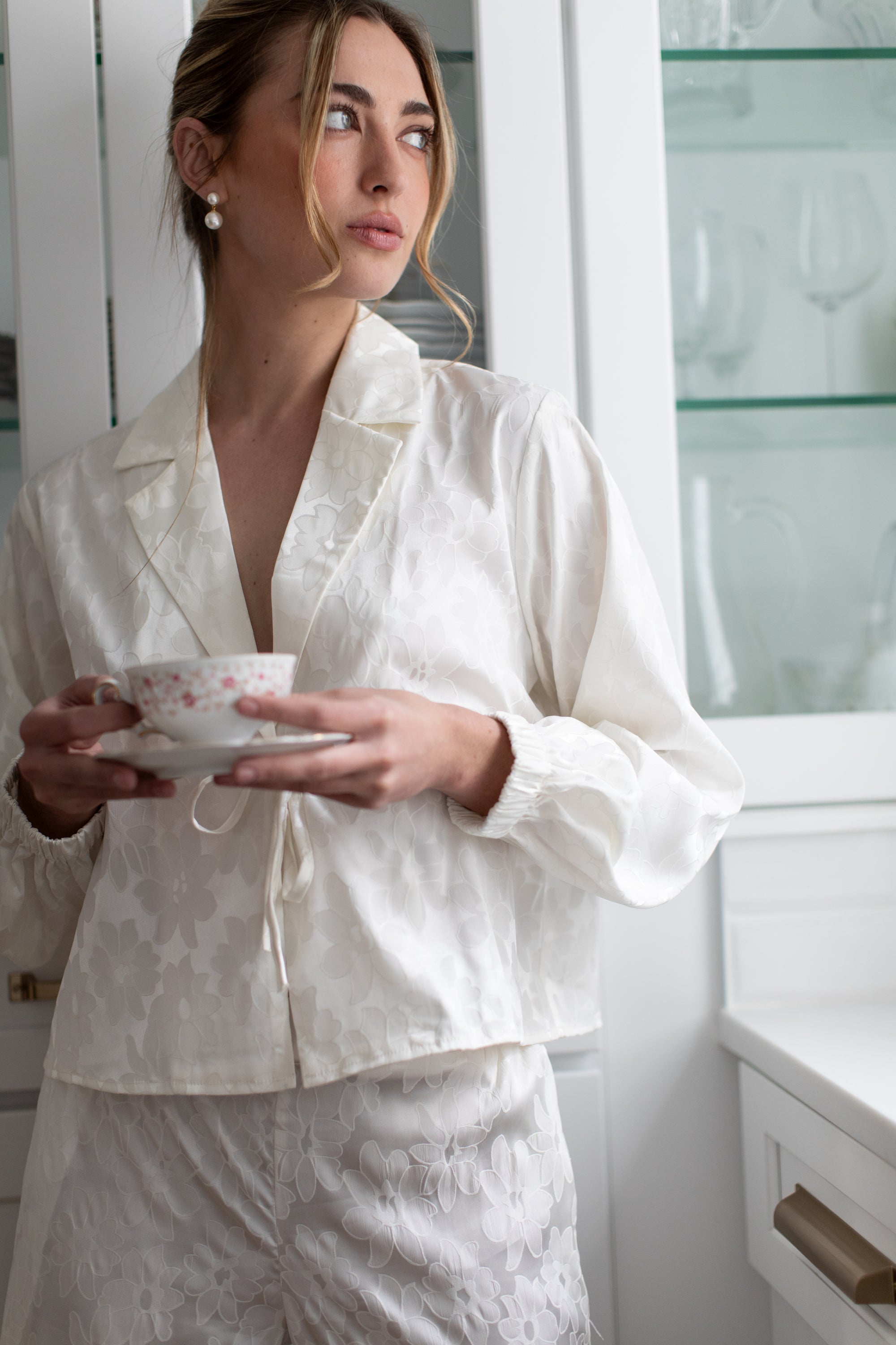 Lily Bridal Floral Jacquard Tie Front Pant Set in Dove