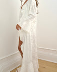 Faye Bridal Floral Silky Jacquard Robe in Dove