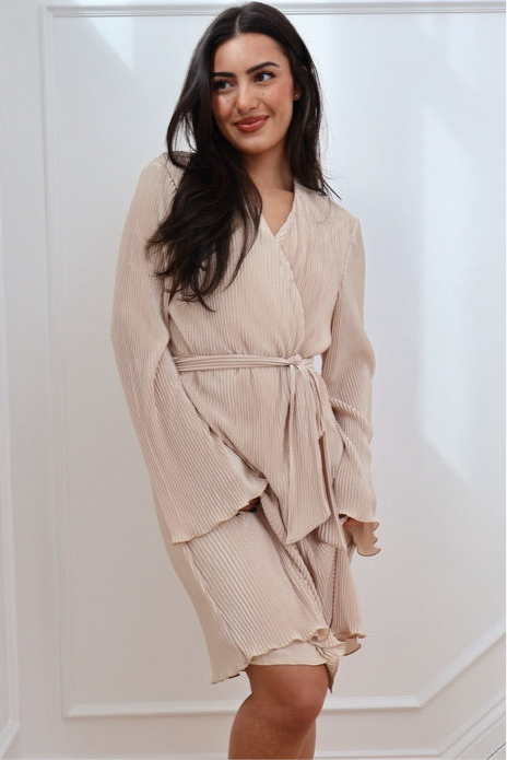 Pleated Robe in Champagne
