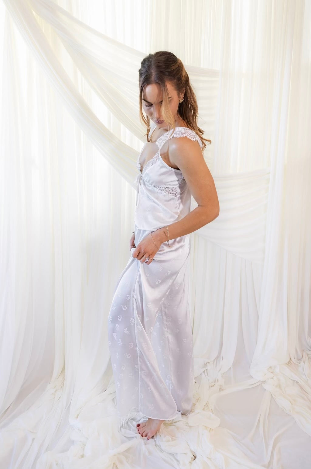 Silky Flora Tank Pant Set in Dove