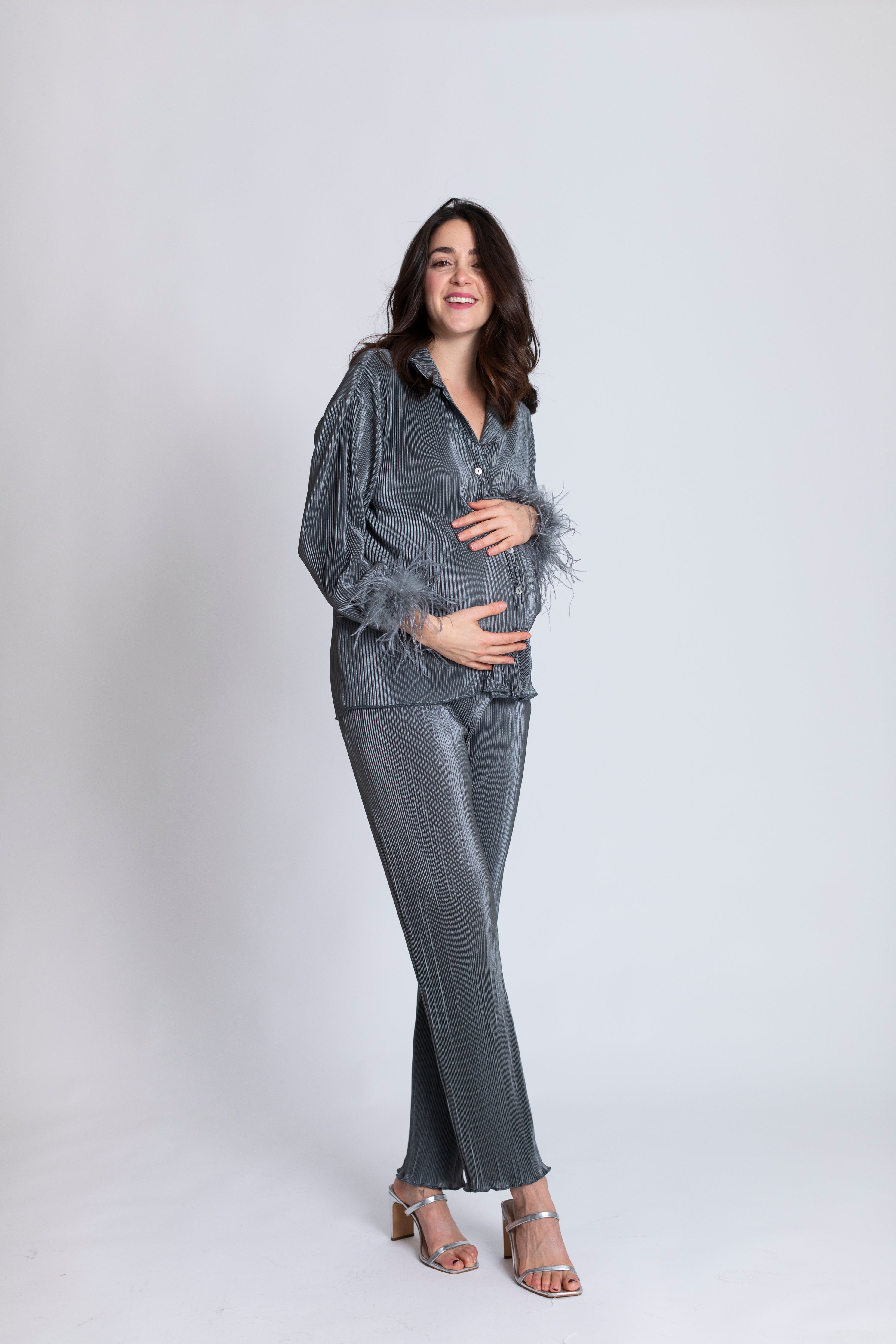 Detachable Feather Pleats Please Set in Platinum