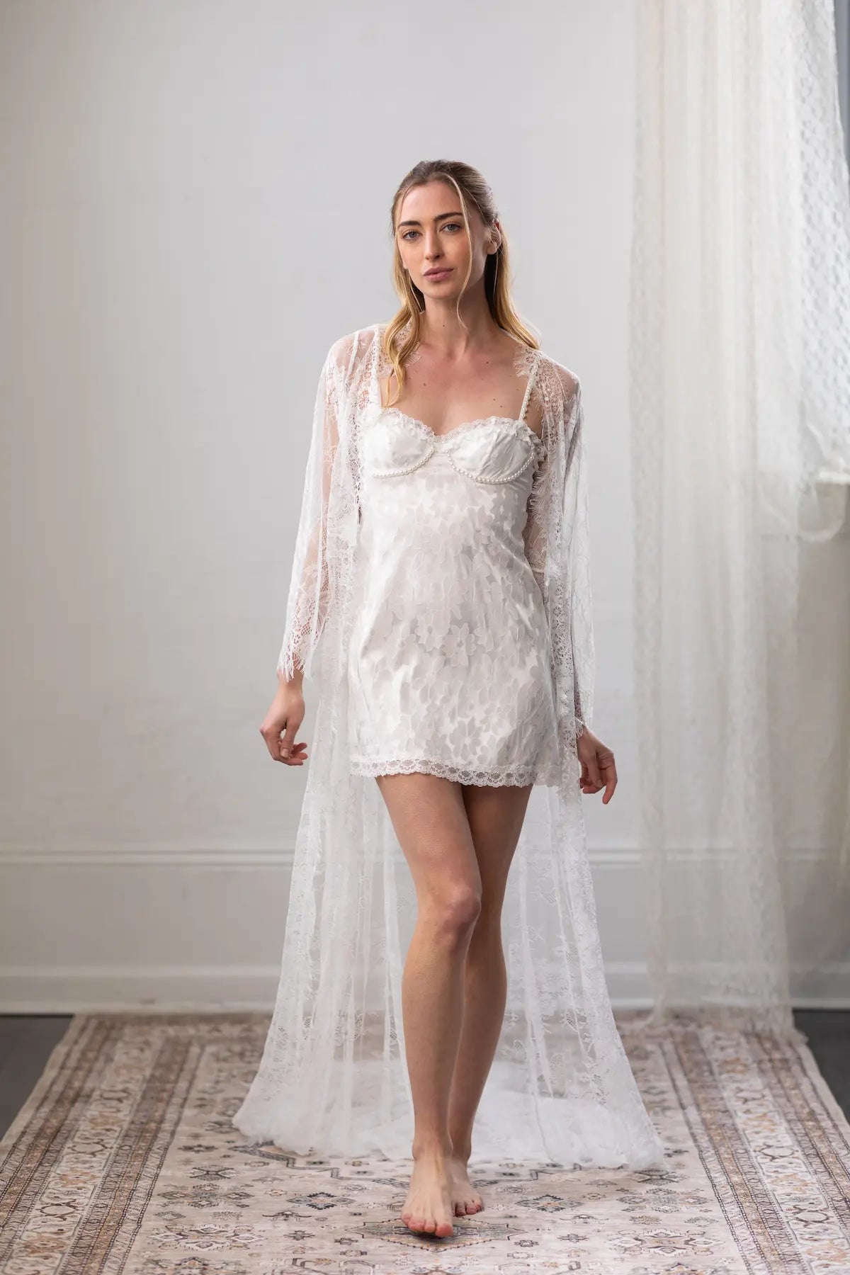 Nicolette Bridal Floral Jacquard Dress XXL / DOVE