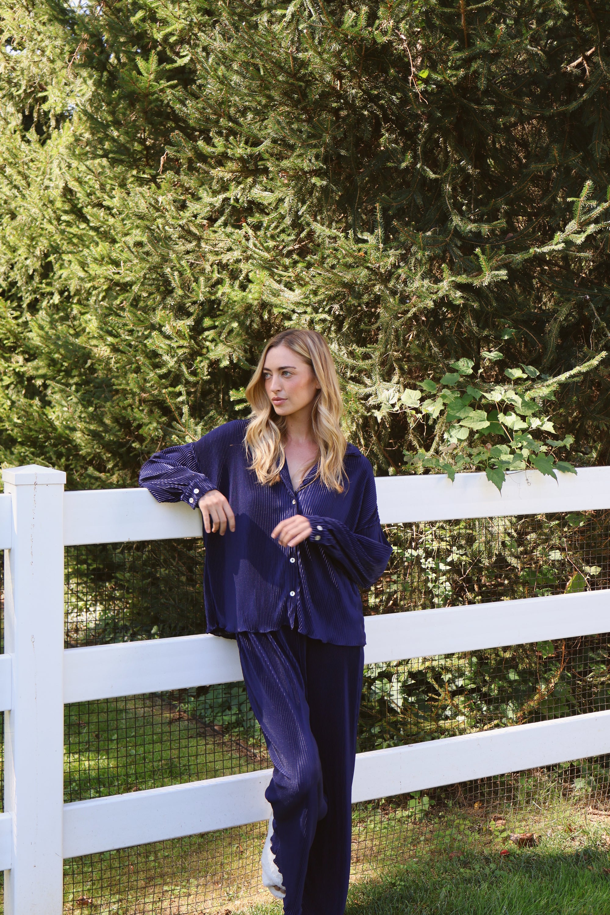 Pleated Set in Navy