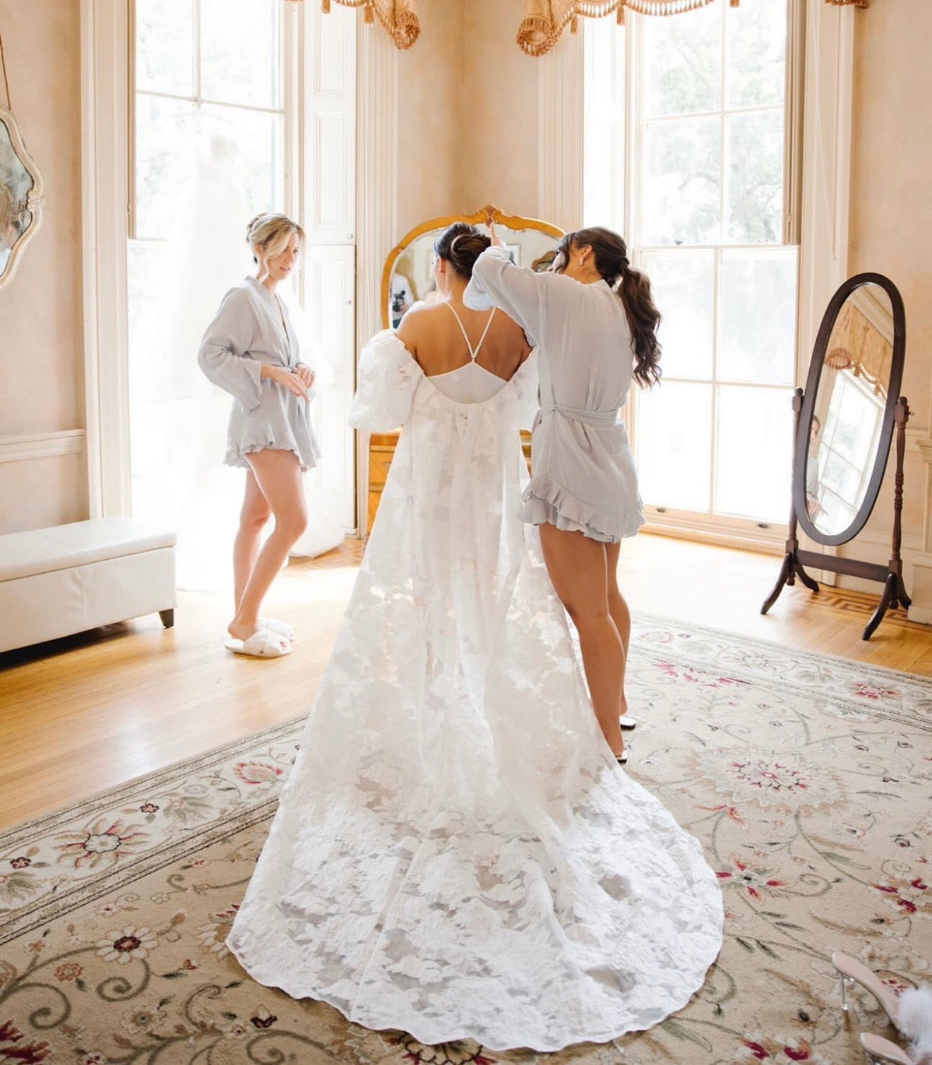 Romance Wrap Bridal Set in Mist L