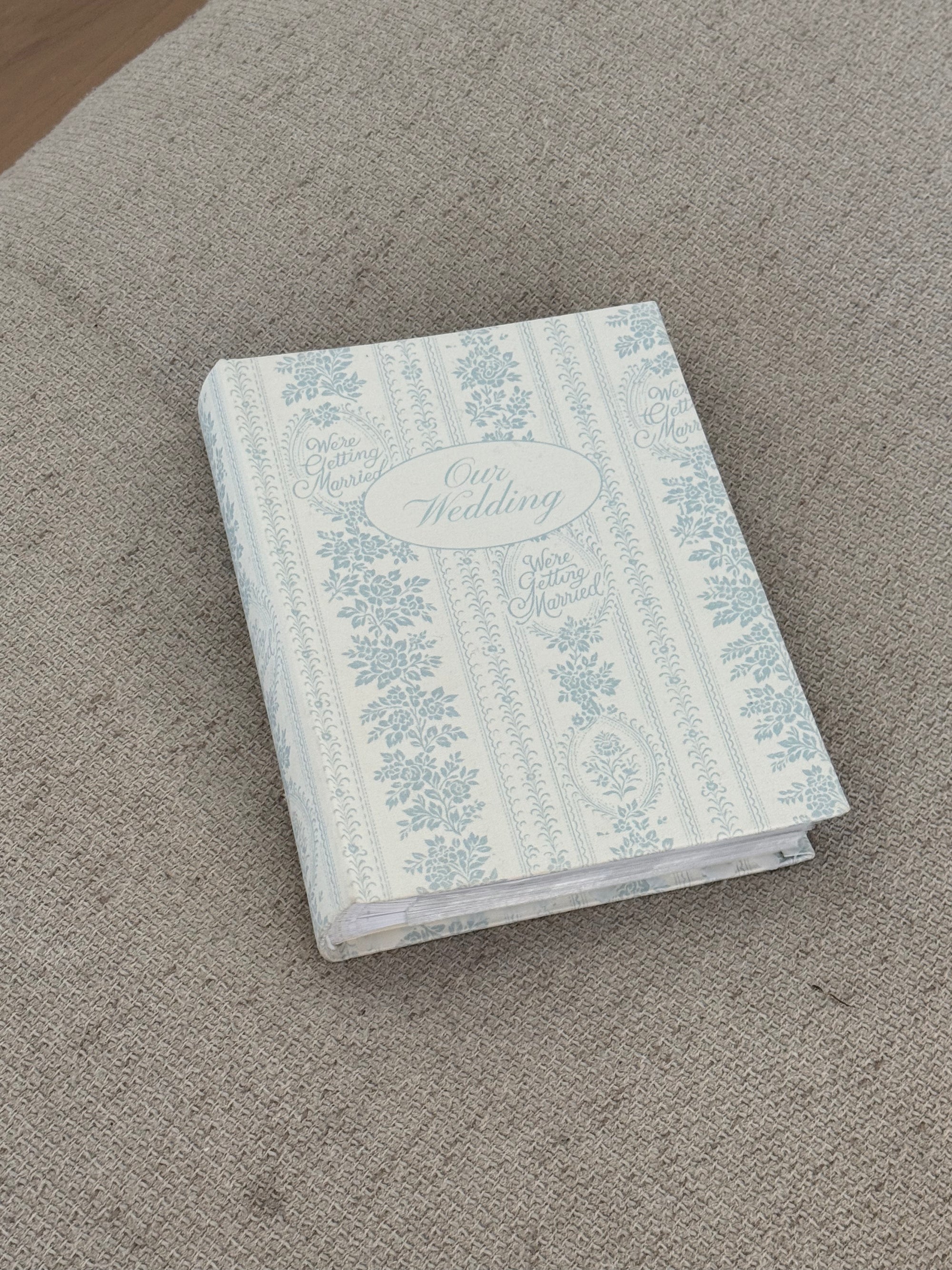 Vintage print wedding photo album