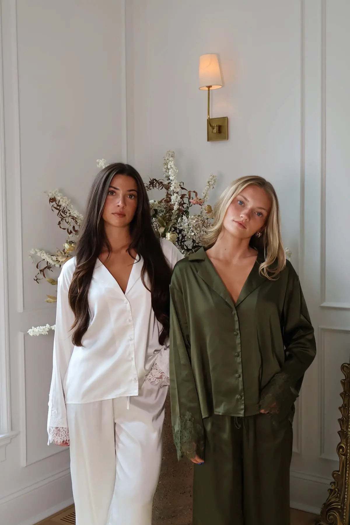 Ava Pant Set in Dove