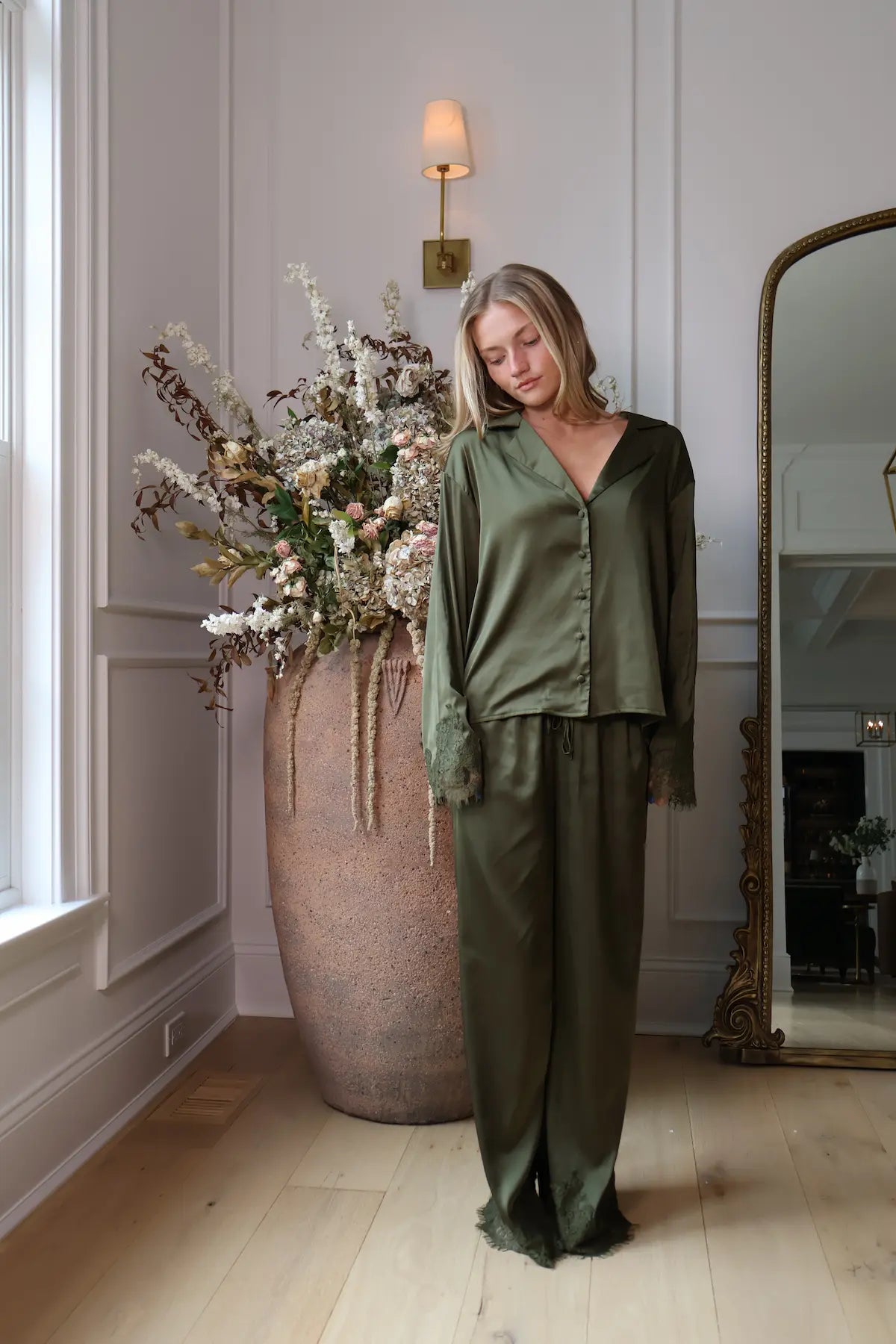 Ava Pant Set in Olive