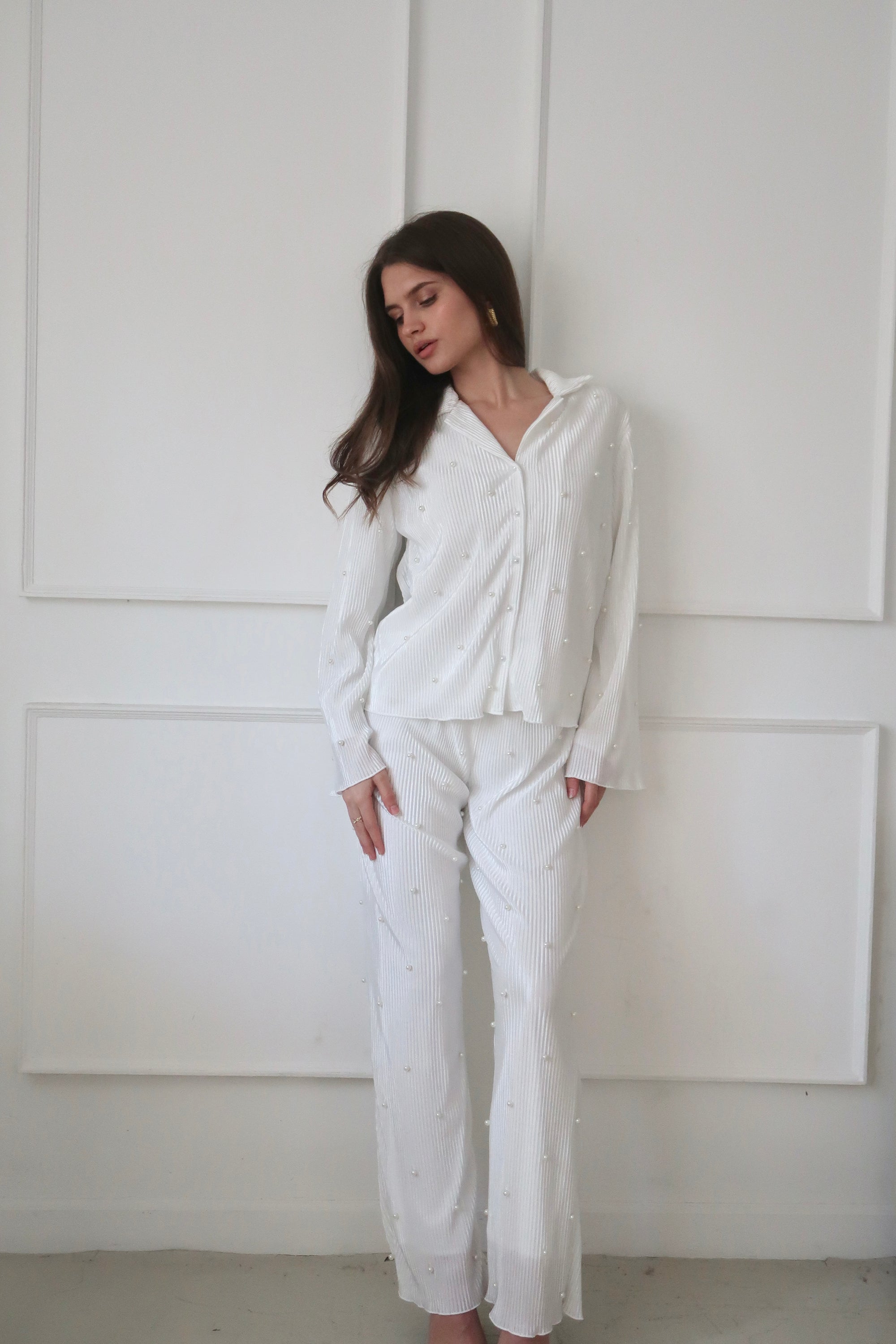 Emilia Pearly Pant Set in Dove