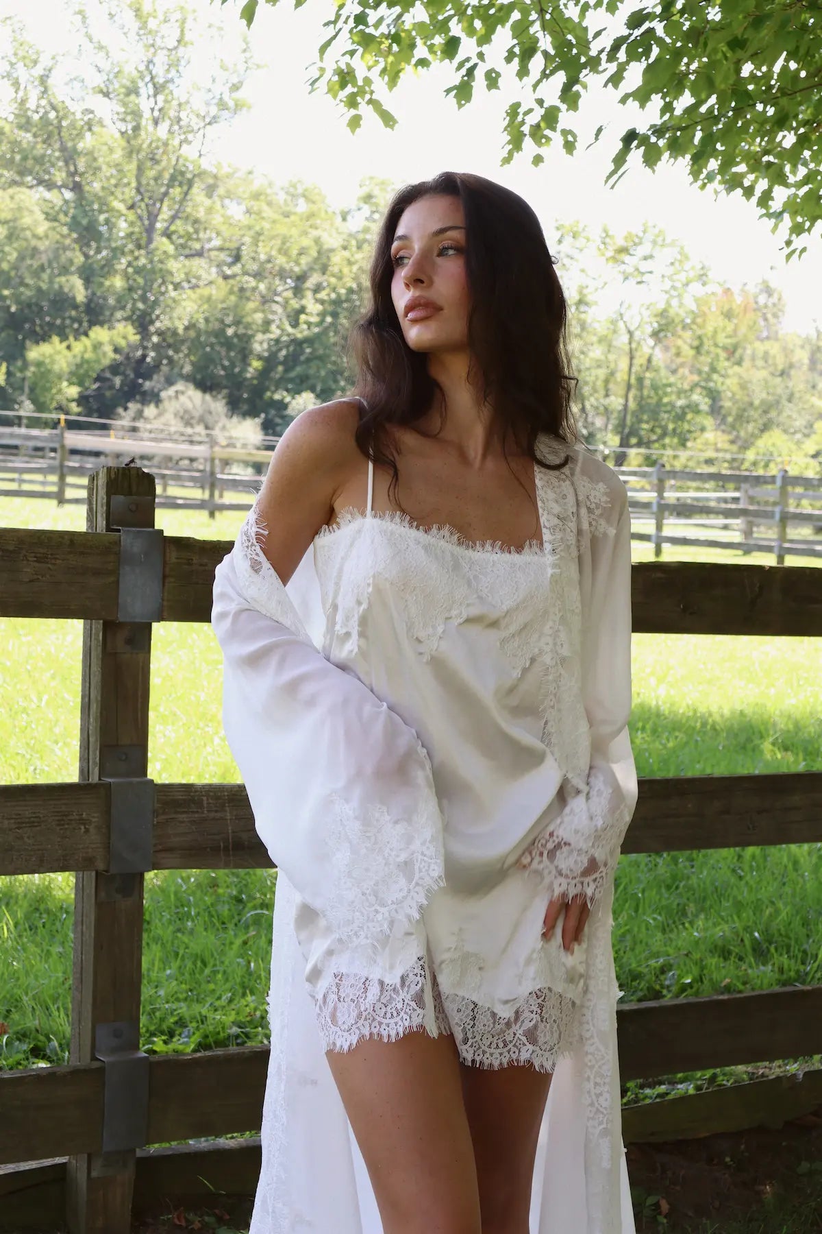 Rosie Chiffon Lace Train Robe