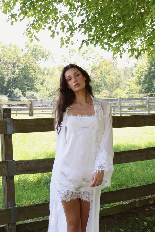 Rosie Chiffon Lace Train Robe