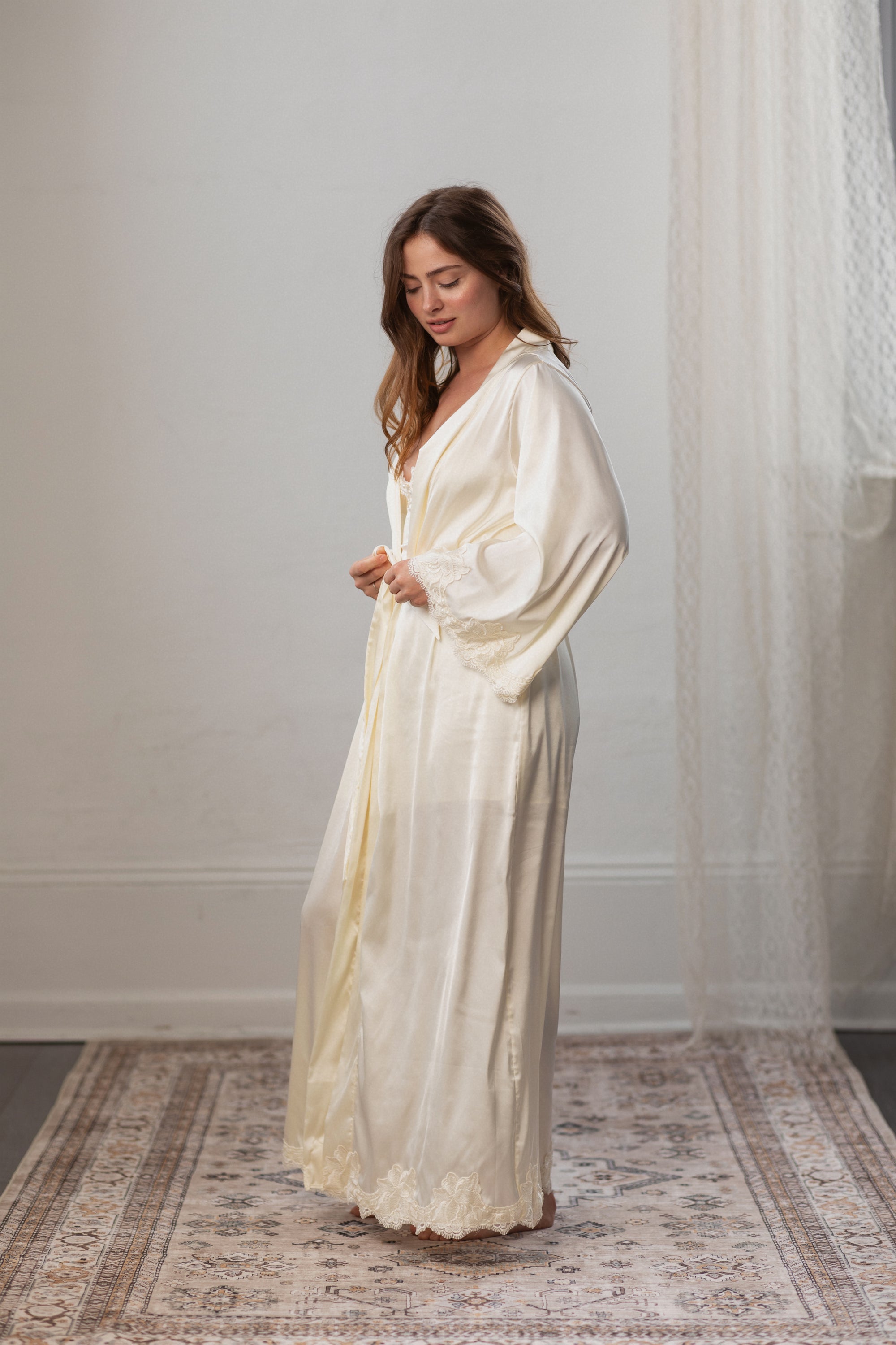 Clara Robe in Antique Ivory
