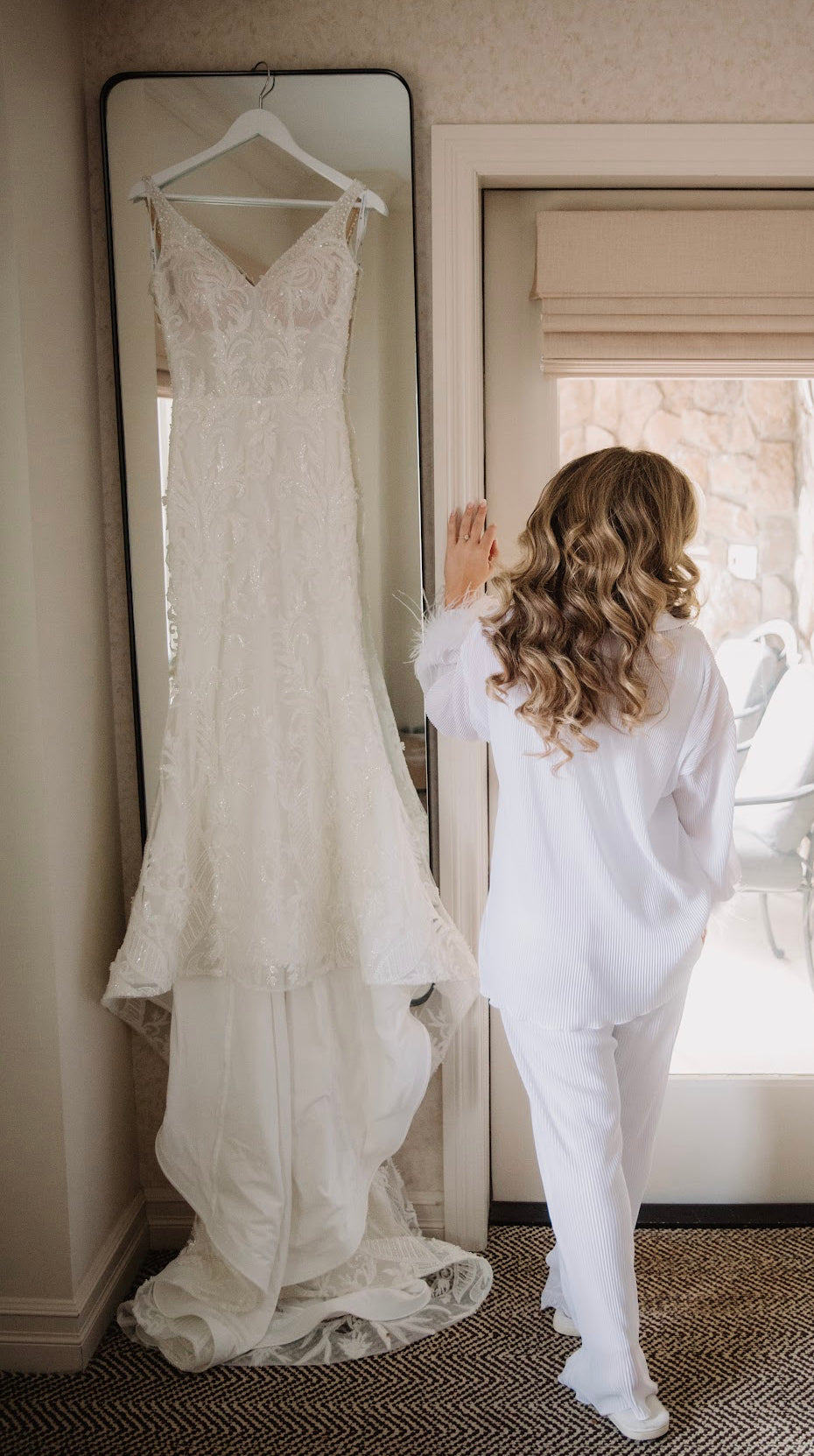 Detachable Feather Pleats Please Set in Dove