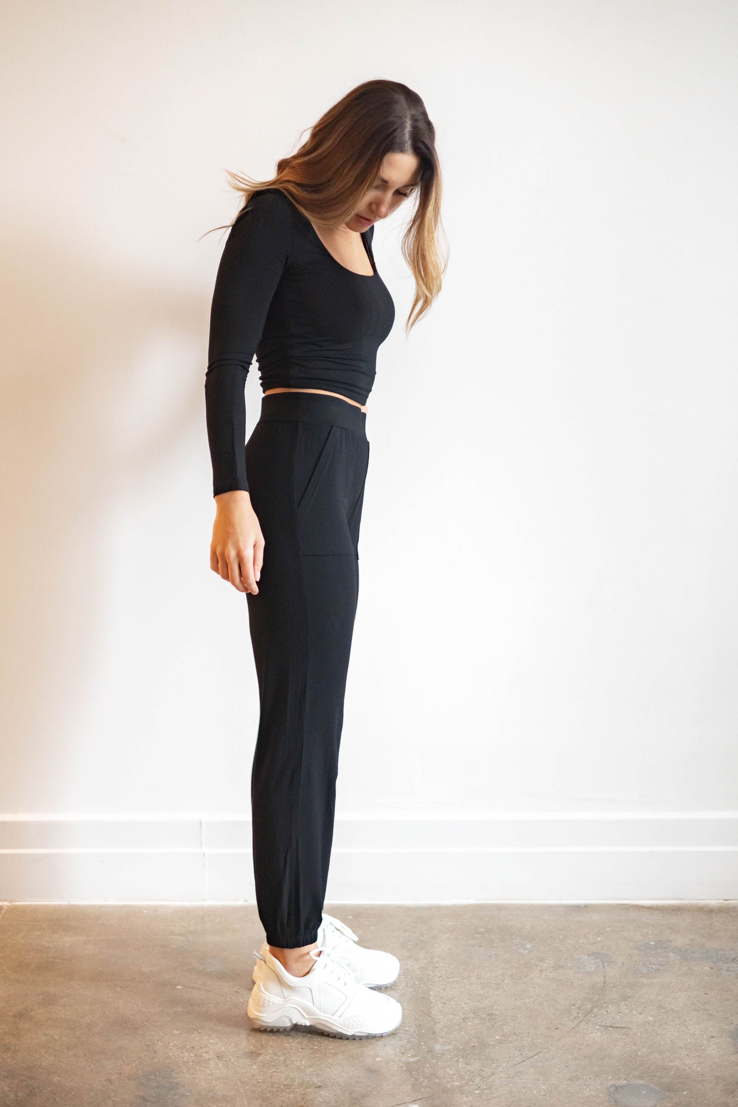 Butter Square Neck Long Sleeve in Onyx
